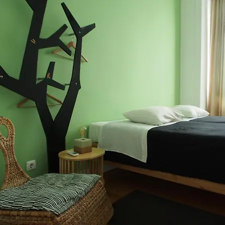 Living Lounge Hostel-3